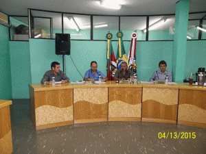 Esclarecimento_13-04-15_F01